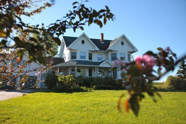 Twin Peaks B&B Mindemoya 외부 사진